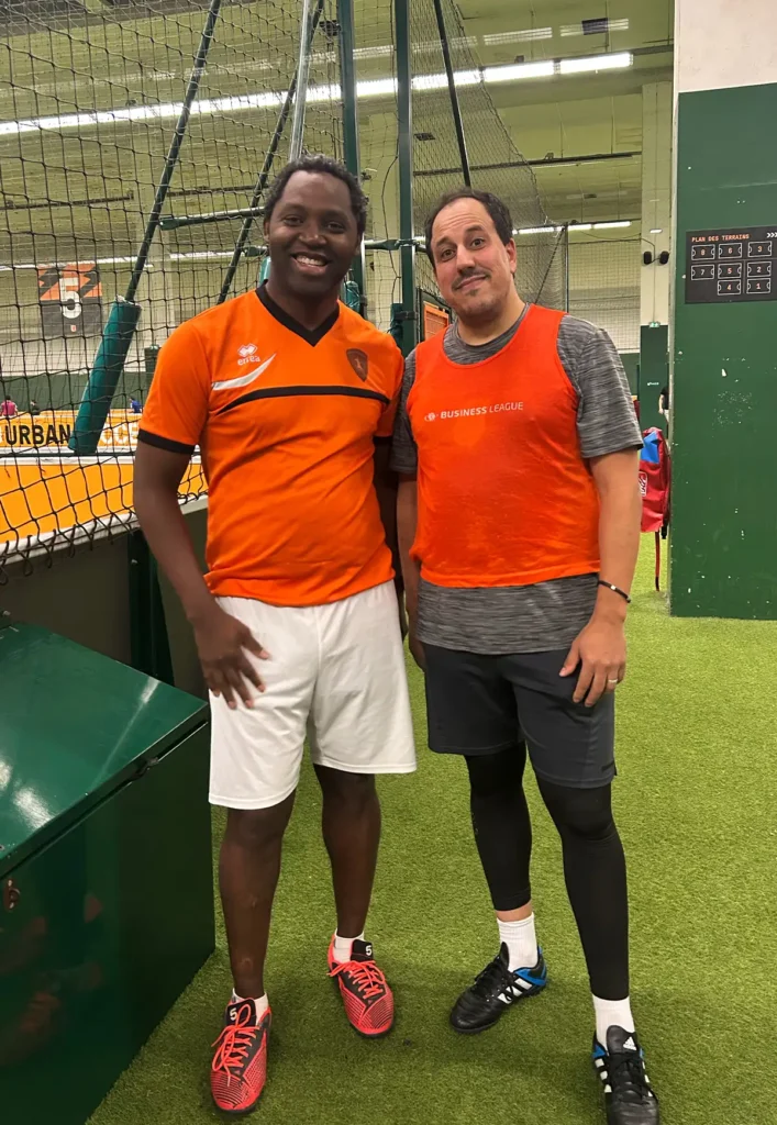 Photo de deux collaborateur ACT-ON DATA